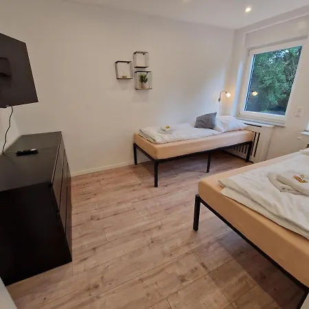 Design Bei Freiburg Apartman *